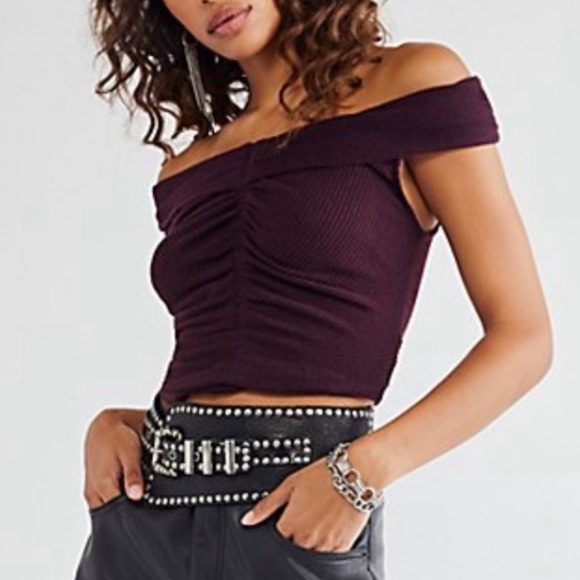 Free People Tops - FREE PEOPLE THIS CUTIE RUCHED BROWN TOP SMALL